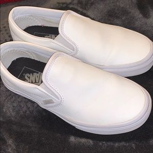 White leather vans slip on